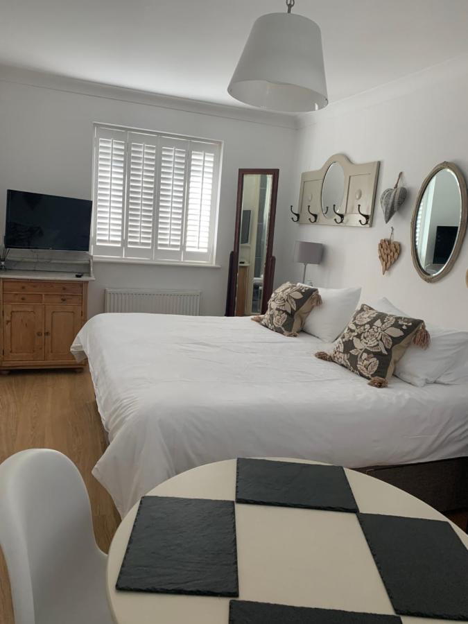 Harford En-Suite Rooms Lymington Ngoại thất bức ảnh